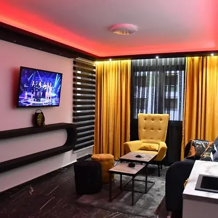 Apartman 3 S V Istocno Sarajevo Sa Jacuzzi Lux Hilandarska Centar Apartman