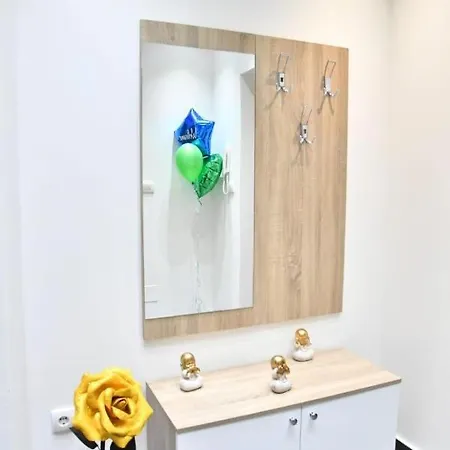 Apartman 3 S V Istocno Sarajevo Sa Jacuzzi Lux Hilandarska Centar Lukavica